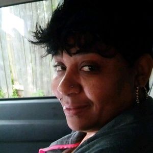 Meet your Posher, Calteisha